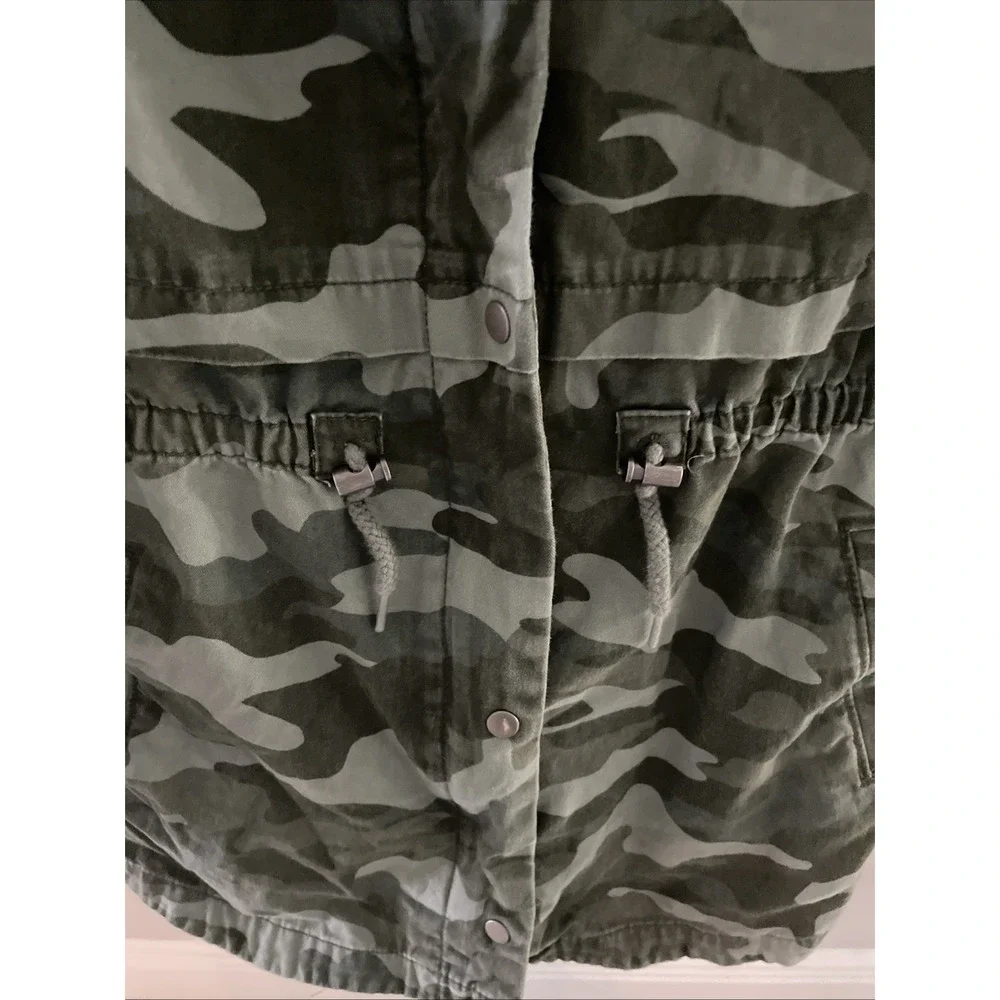 Girls XL Camo Utility Jacket Hooded Drawstring Waist Green Military Style